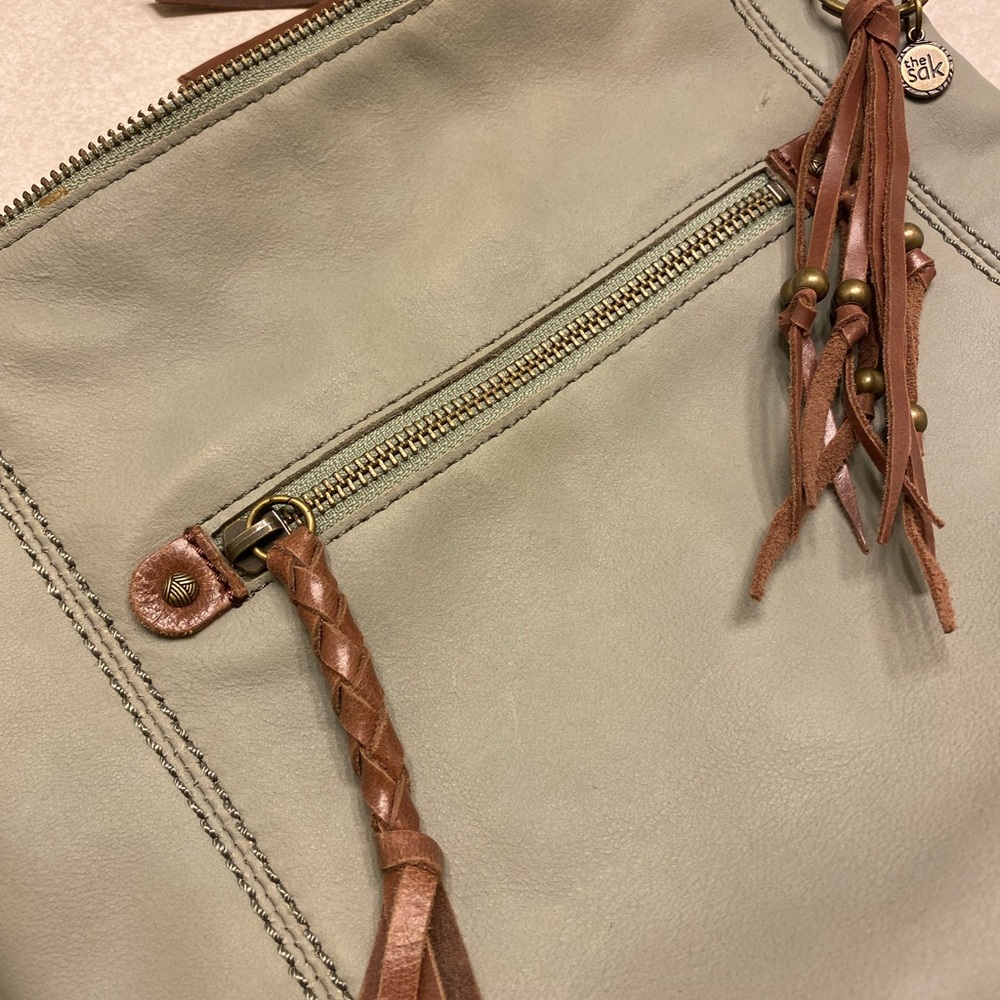 Sac crossbody bag, light green. Great condition